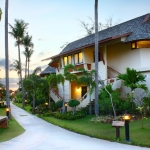 emerald-suite-2