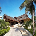 lobby-entrance