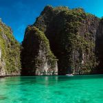 phi-phi-leh-01-m