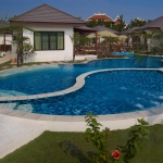 2011-pool-2-bungalow-wing-lr