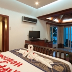 beach-front-pool-vila-in