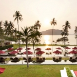 swimming-pool-the-vijitt-resort-phuket