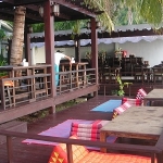 beach-front-restaurant-4