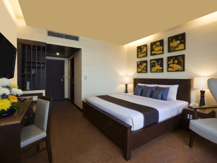 Pinnacle Lumpinee Park Hotel