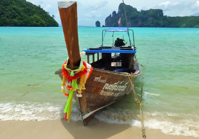 Ao Nang Paradise na luxusní dlouhoocasé lodi