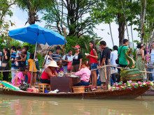Hua Hin Sam Phan Nam plovoucí trh