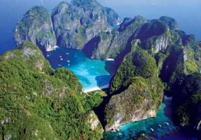 Phi Phi Island na rychlo člunu