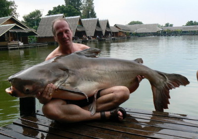 Rybářský výlet k jezeru Bungsamran Lake