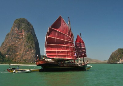 Phang Nga na June Bahtra