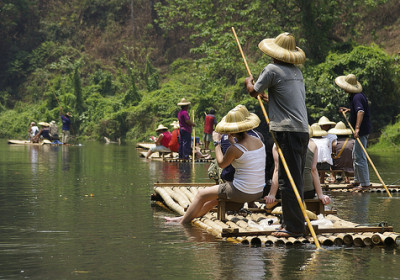 Řeka Kwai s jízdou na slonech & Bamboo Rafting